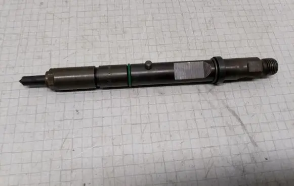 Audi A6 S6 C5 4B Fuel injector 059130201E 0432133836