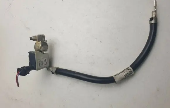 Audi A5 8T 8F Positive cable (battery)