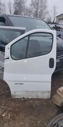 Renault Trafic II (X83) Front door