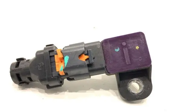Peugeot 208 I Mass air flow meter 9670361980