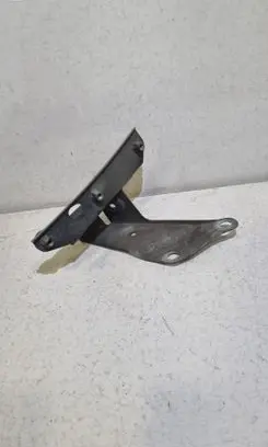 Audi A7 S7 4G Fender mounting bracket 4G8821136C