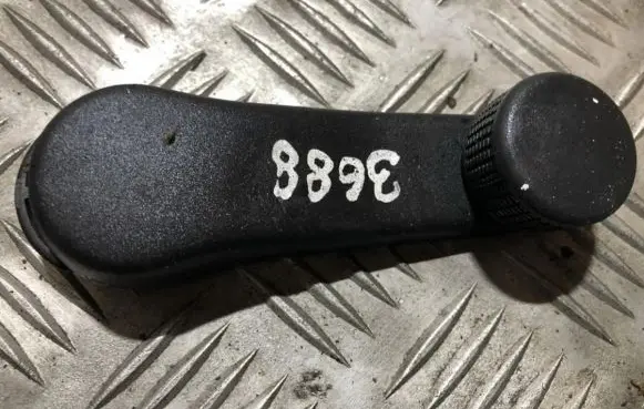Skoda Fabia Mk2 (5J) Front door window winding handle 1h0837581d