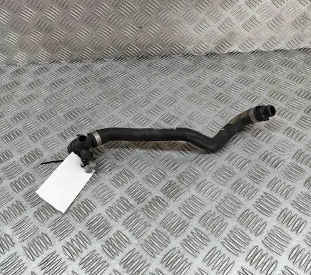 Mercedes-Benz Sprinter W907 W910 Engine coolant pipe/hose A9105000900