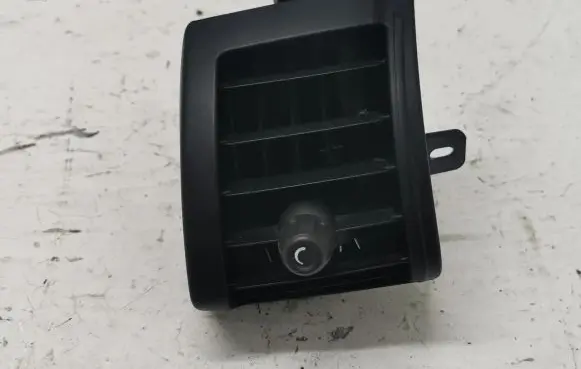 Mini One - Cooper F56 F55 Dashboard side air vent grill/cover trim 9265405