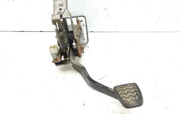 Brake pedal