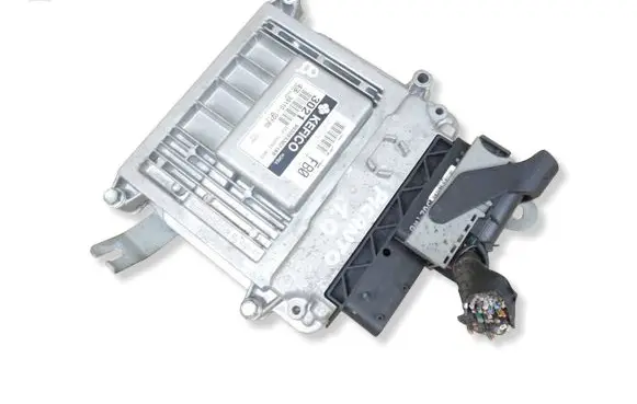 KIA Picanto Engine control unit/module ECU 3911002FB0 GSA740SFS35000 9030933021KB