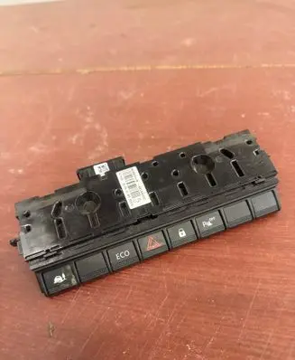 Renault Master III Hazard light switch 283e83441R N3696