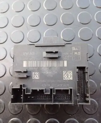 Volkswagen PASSAT B8 Door control unit/module 5Q0959593B 5Q0959593E