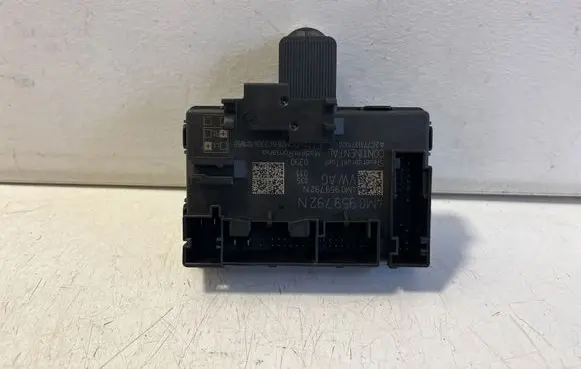 Porsche Taycan 9J1 Door control unit/module 4M0959792N