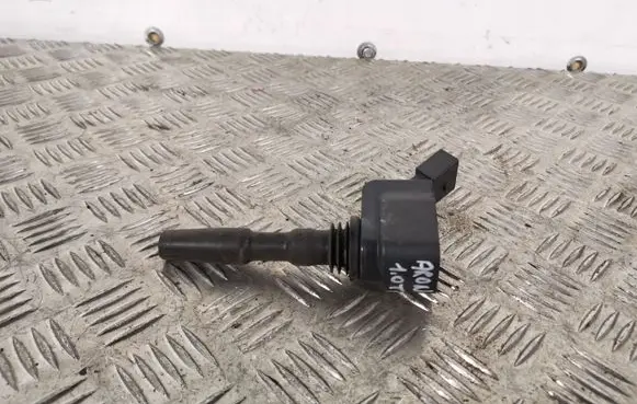 Seat Arona High voltage ignition coil 04E905110