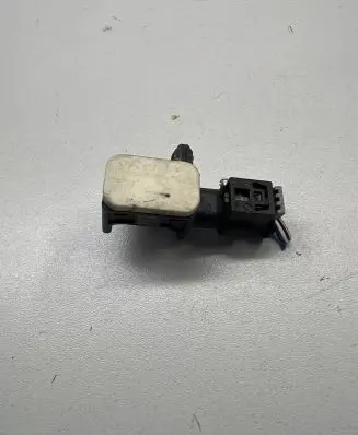Mercedes-Benz A W176 Airbag deployment crash/impact sensor A1668210151 56054085AA