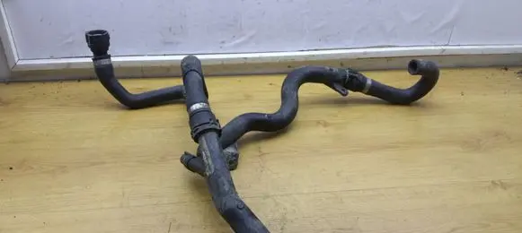 BMW X5 E53 Engine coolant pipe/hose 11537787379