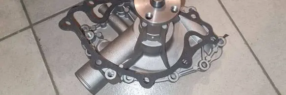 Ford Mustang I Water pump 