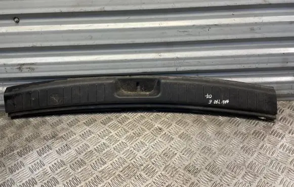 Hyundai Santa Fe Trunk/boot sill cover protection 857702B000 A047072
