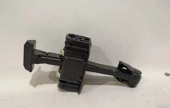 BMW 1 F20 F21 Front door check strap stopper 51217446716