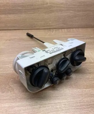 Opel Meriva A Climate control unit 93329465 E4919