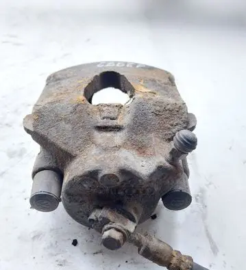 Volkswagen Golf IV Front brake caliper FRONTRIGHTCALIPER 1K0615124D