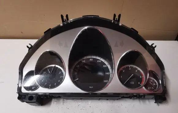 Mercedes-Benz E W212 Speedometer (instrument cluster) A2C53299345 20090522