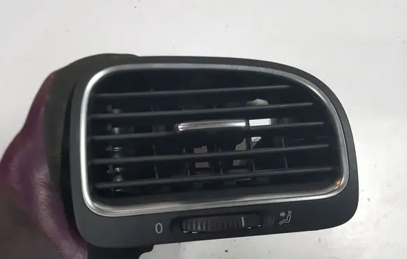 Volkswagen Golf VI Dashboard side air vent grill/cover trim 5K0819710CIAUTOPI 5K0819710C 5K0819704G