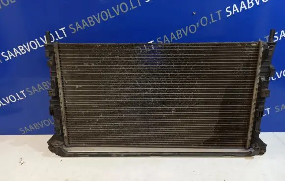 Volvo V50 Coolant radiator 3M5H8005RK 358005