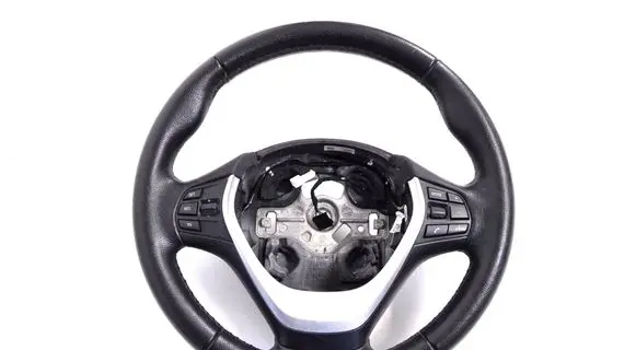 BMW 4 F32 F33 Steering wheel 6863188