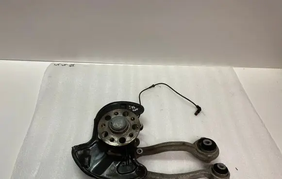 Mercedes-Benz E C207 W207 Front wheel hub spindle knuckle