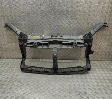 Opel Vivaro Top upper radiator support slam panel 93868911