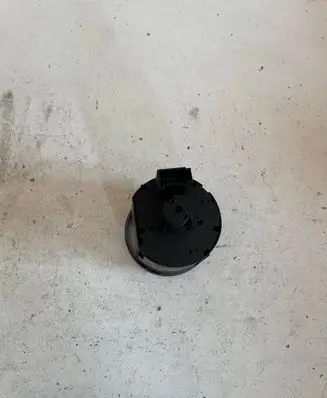 Volkswagen Touran I Light switch 1T094143