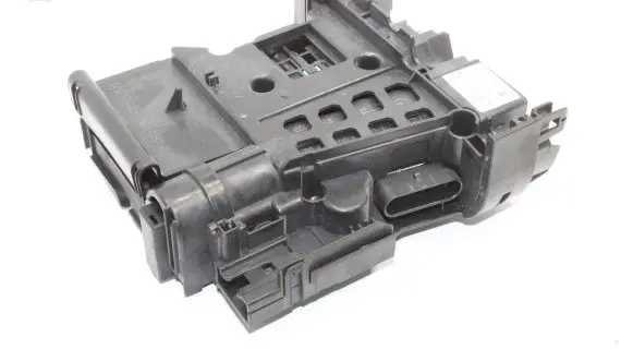 Mercedes-Benz C W204 Fuse module A2045403750