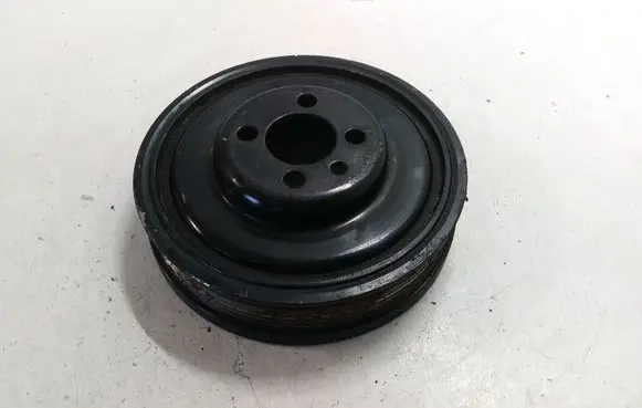 Volkswagen Golf VI Crankshaft pulley 038105243M