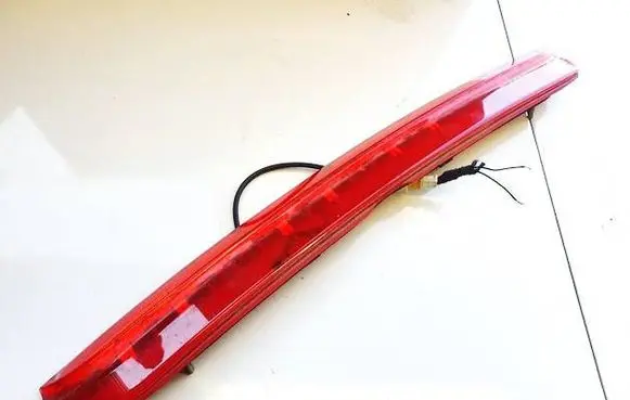 Peugeot RCZ Third/center stoplight ym40700780 4555