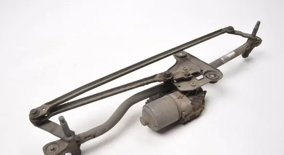 Volvo V70 Front wiper linkage and motor 30796358