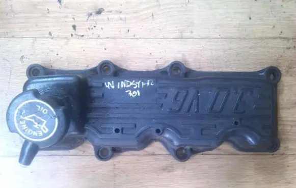 Ford Windstar Rocker cam cover 