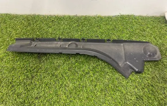 Mercedes-Benz S W221 Other engine bay part A2218890325