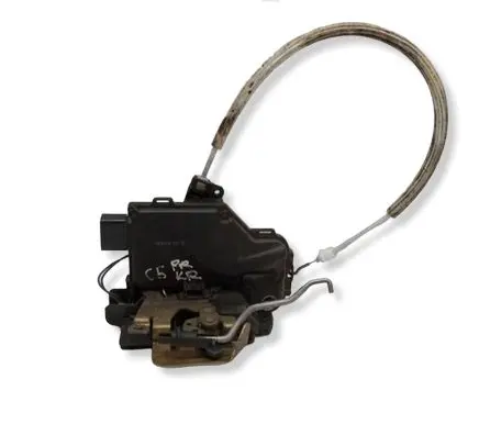 Audi A6 S6 C5 4B Front door lock 4B1837015B