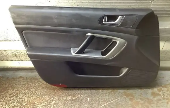 Subaru Outback Front door card panel trim 94255AG010