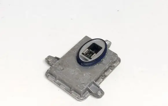BMW X6 F16 Headlight ballast module Xenon 7317408 130732931800