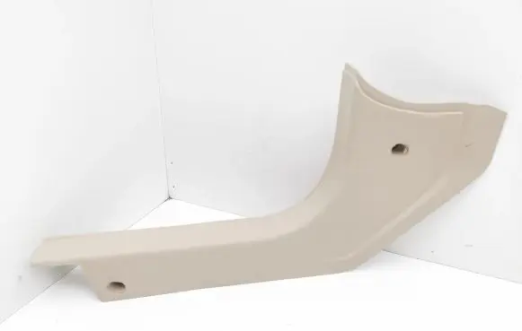 Maserati Ghibli Foot area side trim 670019535