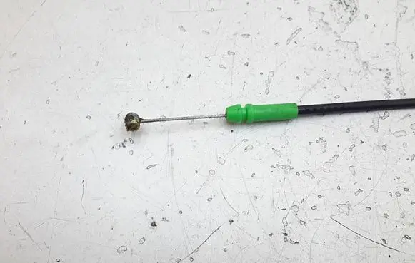 Toyota Avensis T250 Front door cable line 
