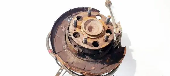 Hyundai i30 Rear wheel hub