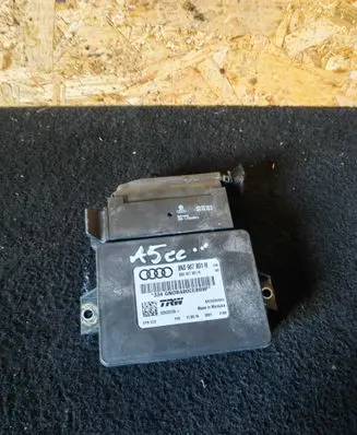 Audi A5 8T 8F Hand brake control module 8K0908801H