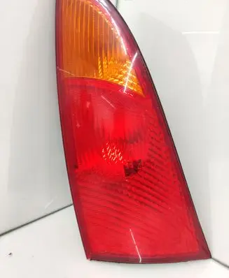 Ford Focus Rear/tail lights XS4X13405