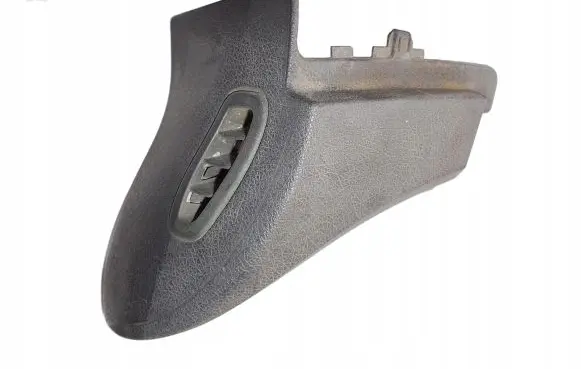 Mercedes-Benz Sprinter W901 W902 W903 W904 Side speaker trim/cover 9016893708