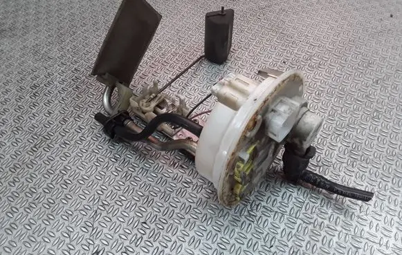 Toyota Corolla E120 E130 Fuel level sensor 7701012340 1961400110