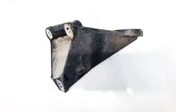 Volvo S80 Engine mounting bracket 9209961
