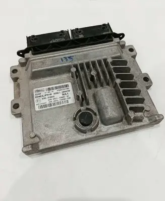 Ford Mondeo MK V Engine control unit/module DS7112B684XC 28584790 97RI010012