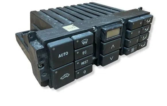 Mercedes-Benz C W202 Climate control unit 2028300785 W2028300785