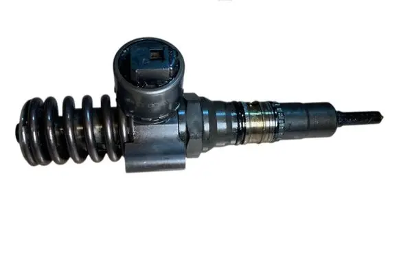 Audi A4 S4 B7 8E 8H Fuel injector 03G130073G 0414720404 0414720454