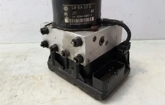 Audi A3 S3 8L ABS Pump 1J0907379P