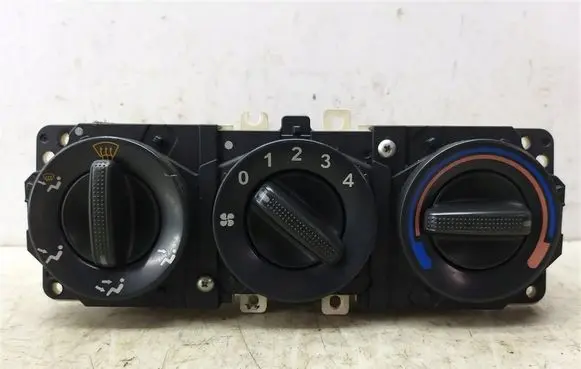 Honda Civic Climate control/heater control trim 3P26030700